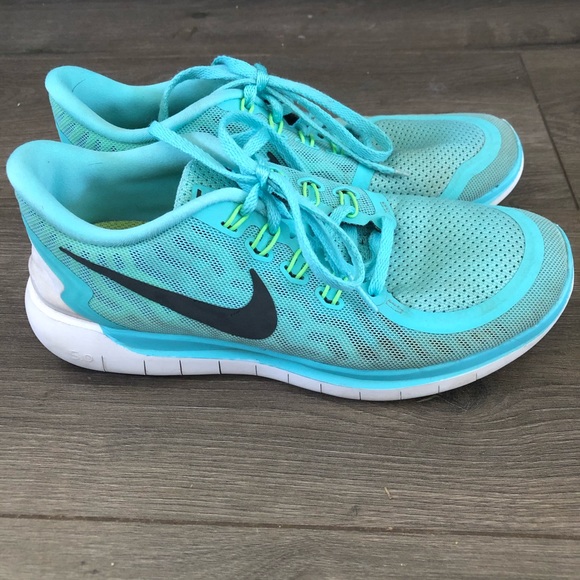 SOLD - Picture 3 of 4